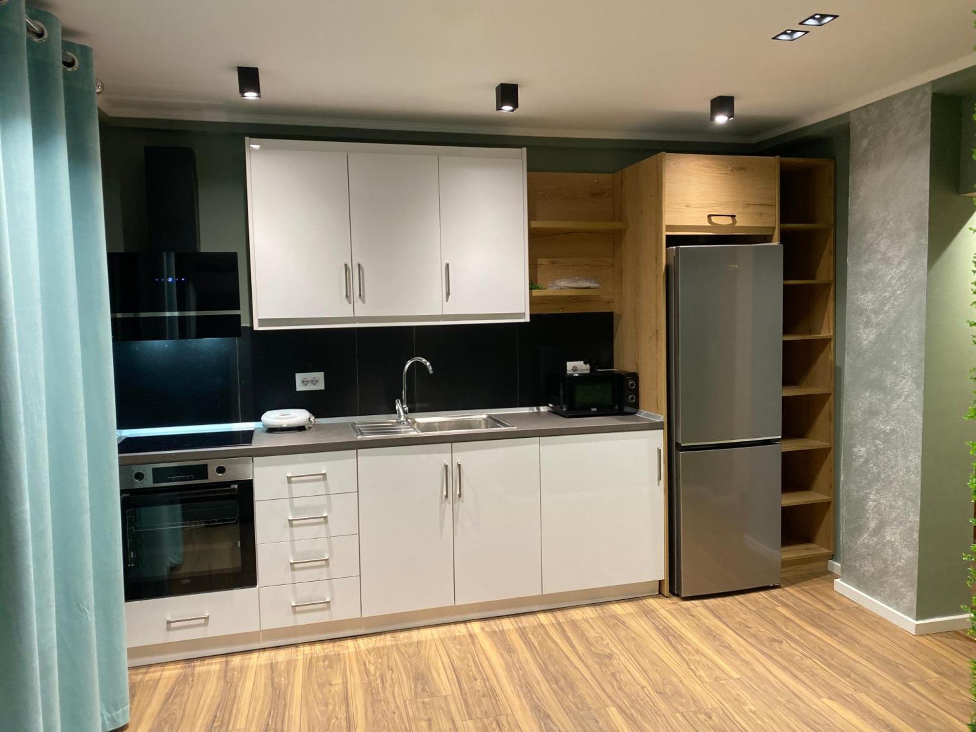 Novs Apartment3 Gjirokastër Esterno foto